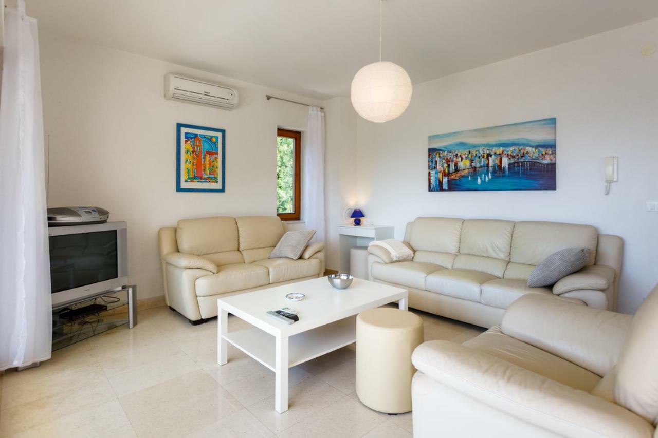 Apartman Jezevac Krk Town Luaran gambar