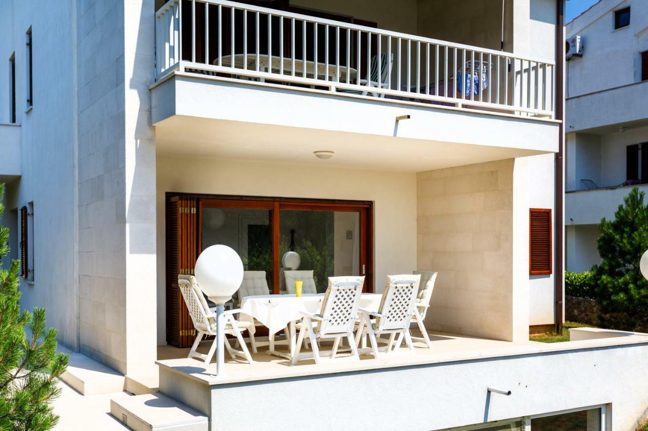 Apartman Jezevac Krk Town Luaran gambar